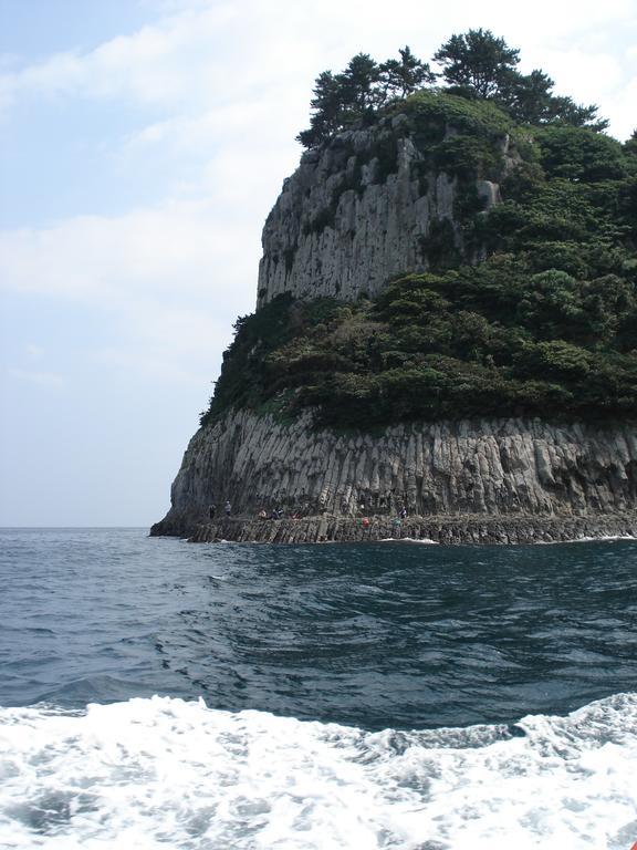 Seong Ge Dol Pension Seogwipo Extérieur photo