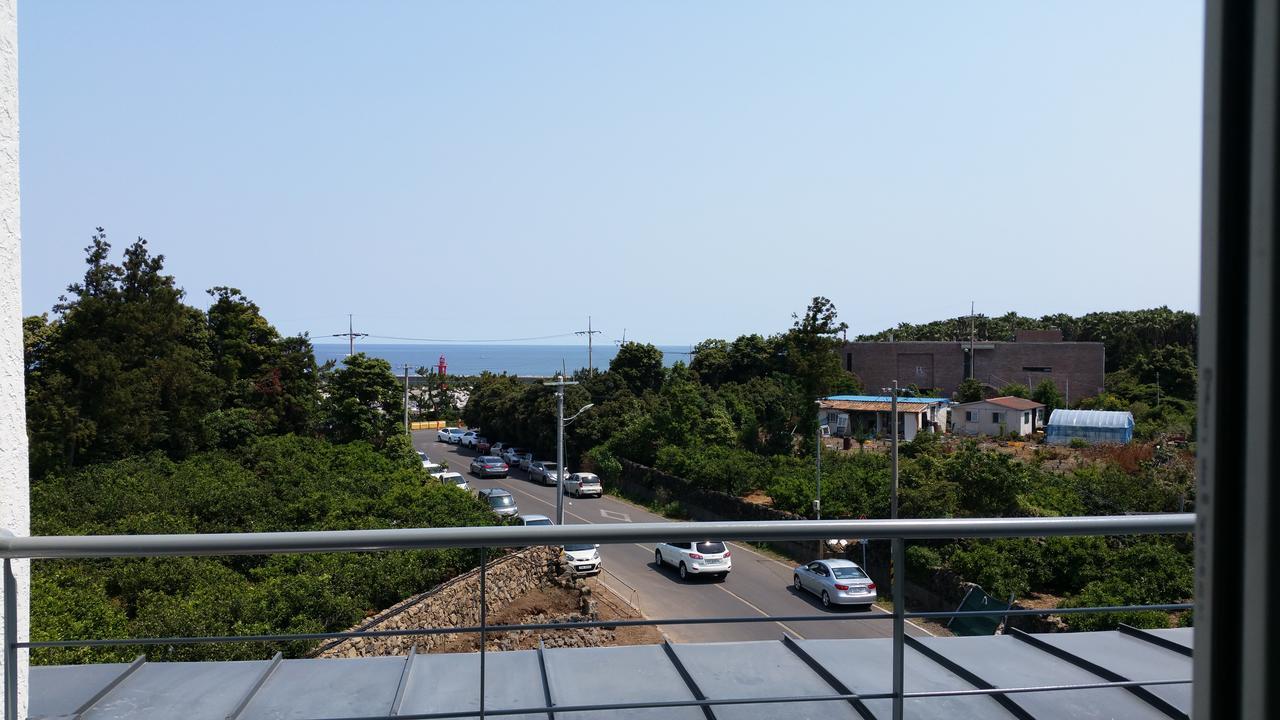 Seong Ge Dol Pension Seogwipo Extérieur photo